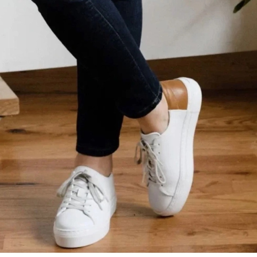 ABLE Women’s Size 10 White and‎ Cognac Leather Emmy Sneakers